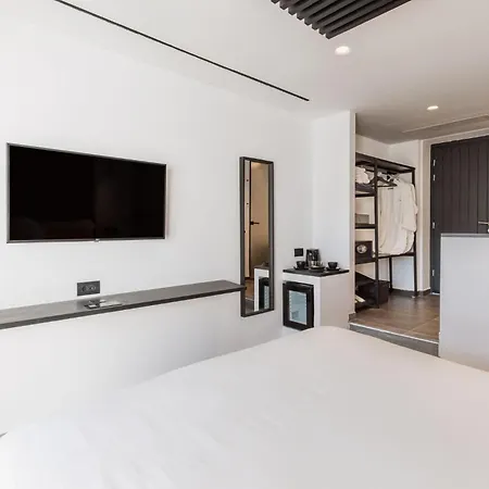 ホテル Mazera Boutique 4*